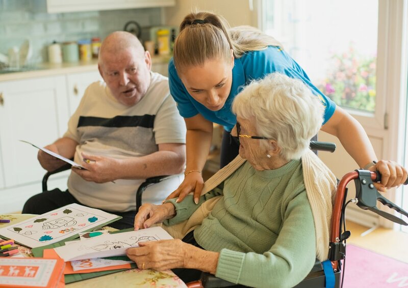 Older adult recovering at home with support