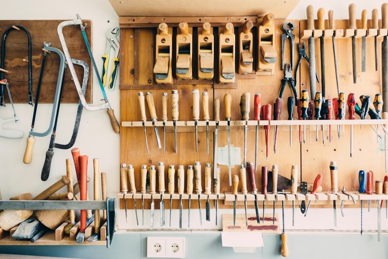 The Role of Men’s Sheds in Healthy Ageing: Why These Community Workshops Are Changing Lives Across Ireland
